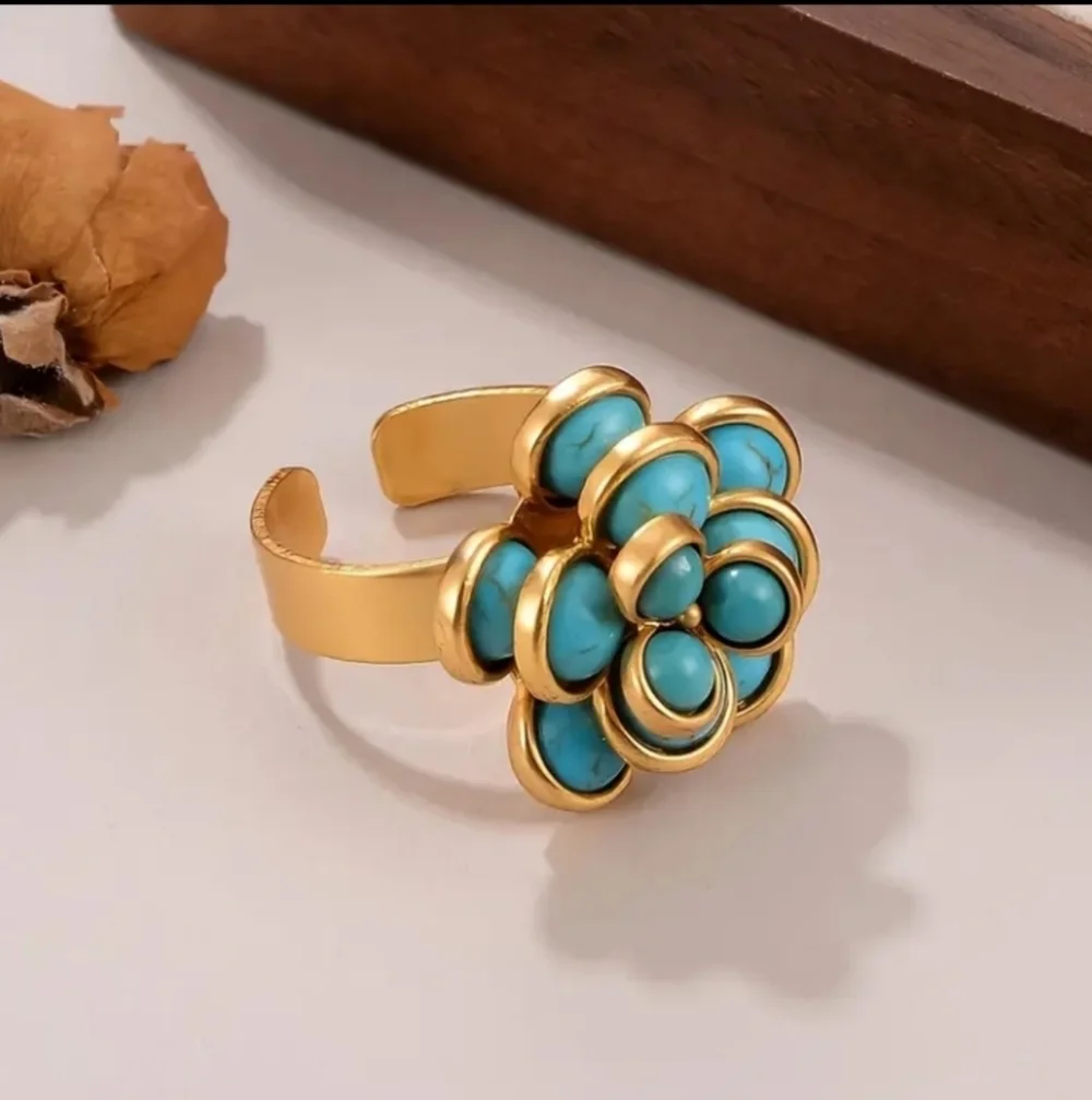 Elegant 18k Gold Plated and Turquoise Flower Cluster Adjustable Ring